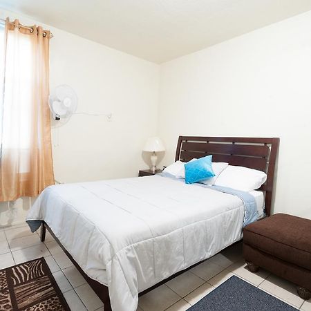 Studio And 1 Bedroom Apartments - Bronx Nowy Jork Zewnętrze zdjęcie