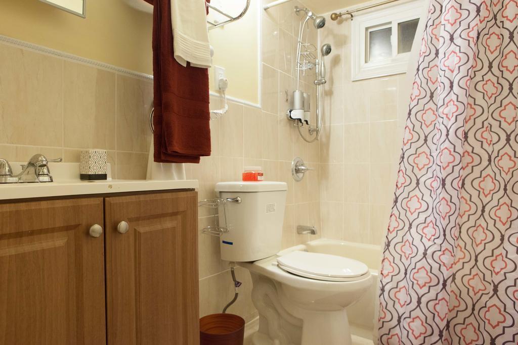 Studio And 1 Bedroom Apartments - Bronx Nowy Jork Zewnętrze zdjęcie