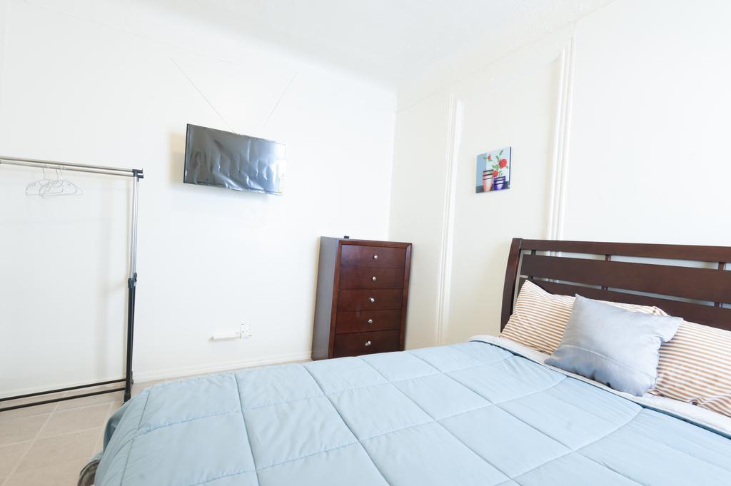 Studio And 1 Bedroom Apartments - Bronx Nowy Jork Zewnętrze zdjęcie